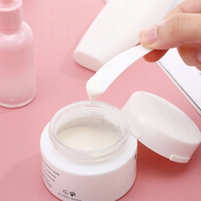 Szpatułki plastikowe łyżeczki do nakładania kremu MASEK do twarzy 100 sztuk