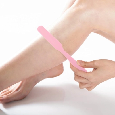 SZPATUŁKA kosmetyczna do kremów silikonowa WIELORAZOWA różowa 1 sztuka